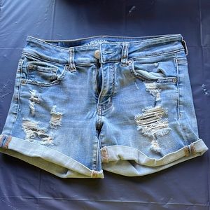 American Eagle Distressed Jean Sorts